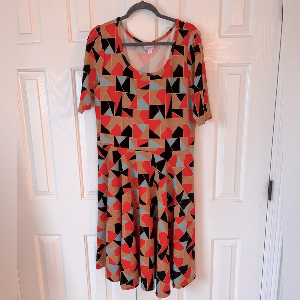 Twirl Dress Stretchy Geometric Print dress Size 3X